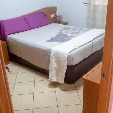 Apartamento relax,a 2min de la playa y parking gratuito Apartment Salou Bagian luar foto