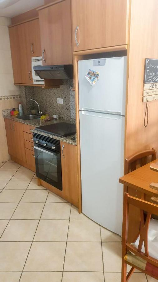 Apartamento relax,a 2min de la playa y parking gratuito Apartment Salou Bagian luar foto