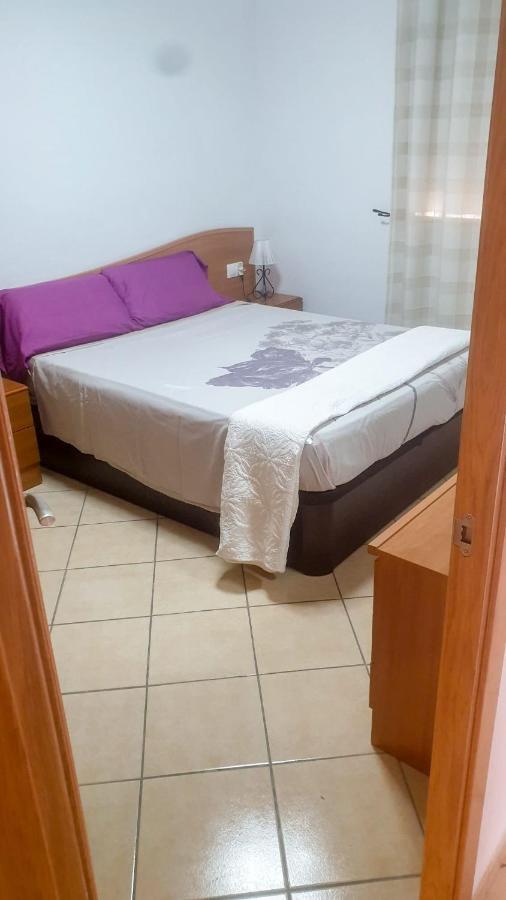 Apartamento relax,a 2min de la playa y parking gratuito Apartment Salou Bagian luar foto